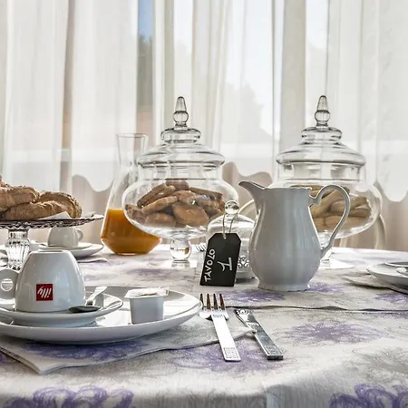 Hotel Il Cavallino Blu Volterra